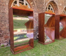 Zerrspiegel - Jahrmarkts Spiegel - Spiegelkabinett
