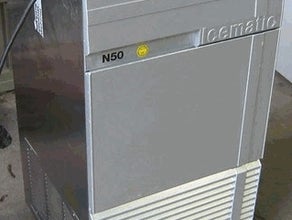 Eiswürfelbereiter / Eiswürfelmaschine, 25 kg / Tag (Icematic N 25) inkl. 19% MwSt.
