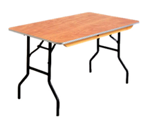 Mehrzwecktisch / Tisch