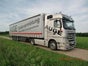 Sattelzugmaschine Mercedes-Benz Actros 1844 LS Megaspace - Galerie - Bild 2