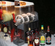 Slusheismaschine, Cocktailmaschine, mit 2 Sorten Slusheiskonzentrat f. 50Liter Slusheis