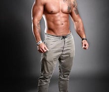 STRIPPER CURTIS - EIN ECHTER TRAUMBOY FÜR ERSTKLASSIGEN MENSTRIP!