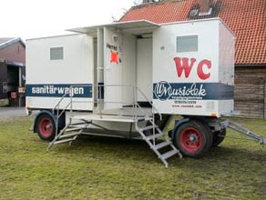 Unser Toilettenwagen mit Fäkalientank