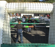 Human Soccer / Riesenkicker