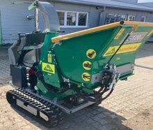 Motorhäcksler auf Raupen Aststärke 12 cm