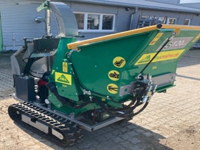 Motorhäcksler auf Raupen Aststärke 12 cm