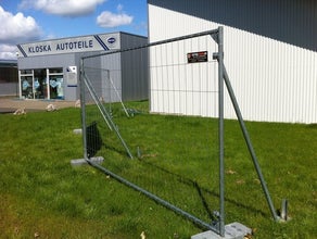 Absperrgitter - Mannesmanngitter - Drängelgitter 2,5m. mieten