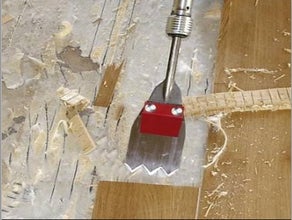 Vogt-Hammer VH 50 im Set: Ideal zum Zerschneiden von elastischem PU-Kleber unter Parkett und Laminat