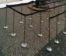 Tensatoren / Tensators / Absperrpfosten / Personenleitsystem