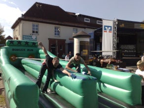 Bungee Run - Bungee Running mieten