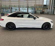 Sportwagen Mercedes AMG C63 Cabrio zum mieten selber fahren