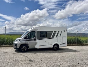 Carado V132 - kompaktes Wohnmobil für 2 Personen!