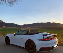 Porsche 911 992 Carrera S mieten Mietwagen Hochzeitsauto selber fahren