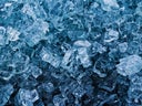 Crushed Ice und Eiswürfel
