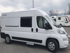 Roller Team Livingstone 2 - kompakter Kastenwagen mit viel Komfort