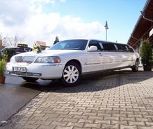 Lincoln TownCar Stretchlimousine (neustes Modell der absoluten Oberklasse)
