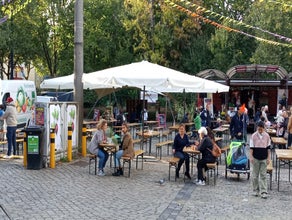 Ampelschirm 5 Meter – Marktschirm, Terrassenschirm, Gartenparasol, Sonnenschutz aus Aluminium