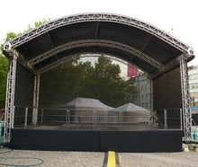 Rundbogenbühne / Bühne Prolyte Arc Stage II 6 x 4 m, 8 x 6 m, 9 x 7 m, 11 x 9 m