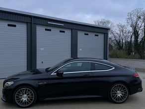 Mercedes Benz C63 AMG mieten Köln / Hochzeitswagen mieten / Sportwagen mieten / rent a car