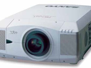 Videoprojektor / Beamer Sanyo PLC-XF 45 mit 10.000 Ansi-Lumen