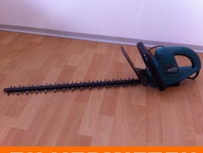 Elektro-Heckenschere / Heckenschere / Hecke schneiden / Elektrische Heckenschere