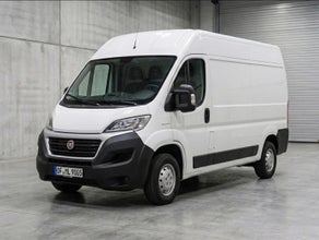 Transporter mieten / Kastenwagen / Sprinter Mieten / Anhängerkupplung/Kleintransporter
