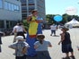 Stelzenläufer mit Ballonkunst - Galerie - Bild 3