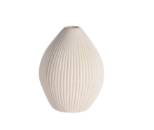 Vase mit Rillen