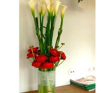 Calla und Ranukeln / Counter-Gesteck