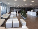 Loungemöbel / Lounge-Landschaft in weißem Leder / Cubes / Barhocker / Loungesofa - Galerie - Bild 1