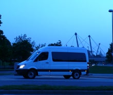 9-Sitzer Mercedes-Benz Bus Sprinter 215 Hochdach Klima Personentransporter Shuttle