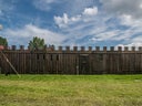 Palisaden Mauern, Absperrungen, Zaun - Galerie - Bild 1
