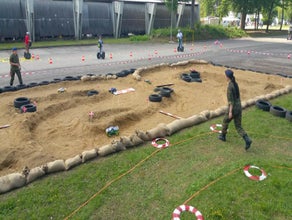 Ferngesteuerte RC Cars - RC-Car Racing - 10 ferngesteuerte Elektrorennautos im Maßstab 1:10 - RC Autos - RC- Modelle - inkl. Personal