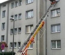 Dachdecker-/Schrägaufzug 17 m, Benzin, Anhängergerät
