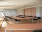 Modern ausgestatteter Seminar- / Schulungsraum bis 40 Personen mit 86" Touch-Display für Präsentationen und Videokonferenzen - Galerie - Bild 2