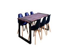 Diningtisch im Industrialstyle, Stuhl Keeve schwarz, Holzbohlentisch im Vintagestyle, Designerstuhl