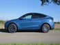 Tesla Model Y Long-Range Allrad in schickem rot-metallik!! - Galerie - Bild 3