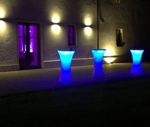 Stehtisch bzw. Bistrotisch mit LED Beleuchtung 70 Umfang incl. Akku
