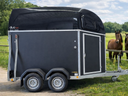 Pferdeanhänger Böckmann Duo Esprit silv+bl SK TrS 100 - Galerie - Bild 1