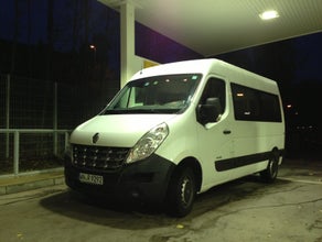 9 Sitzer Busse