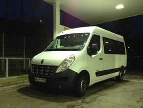 9 Sitzer Busse