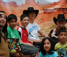 Fotoaktion mit Cowboy und Indianer auf der Kutsche inkl. 19% MwSt.