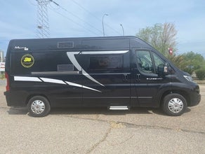 Rimor Wohnmobil Stunden 35-3 Schlafplätze, ideal für Paare