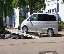 Spezial hochwertige Autotransport Anhänger, Autotransporter kippbar mit Seilwinde 3,0t Blitzlader, 100 km/h Zulassung mieten Vermietung