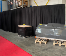 Pipe and Drape 3m Set schwarz mieten – Bühnentechnik