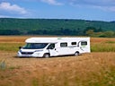 Wohnmobil Forster T738 EB - 17 MIT Hubbett - Galerie - Bild 1