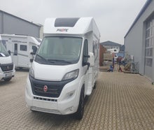 Pilote P746GJ hochwertiges Wohnmobil mieten mit viel Ausstattung für 2-4 Personen