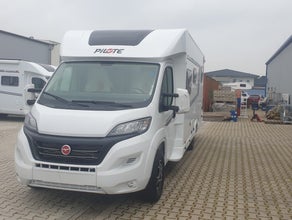 Pilote P746GJ hochwertiges Wohnmobil mieten mit viel Ausstattung für 2-4 Personen
