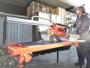 Nass-Schneidemaschine bis max. 120 cm Schnittlänge
