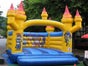 Hüpfburg ~ Schloss ~ Springburg ~ hüpfen ~ Schloß ~ Hopsburg ~ bei spass-events - Galerie - Bild 4